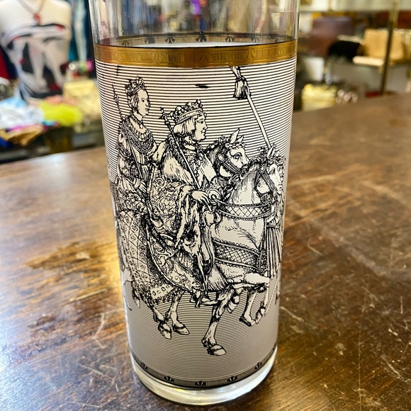 Mid century glass pitcher with 2 matching glasses - Picture 3 of 8